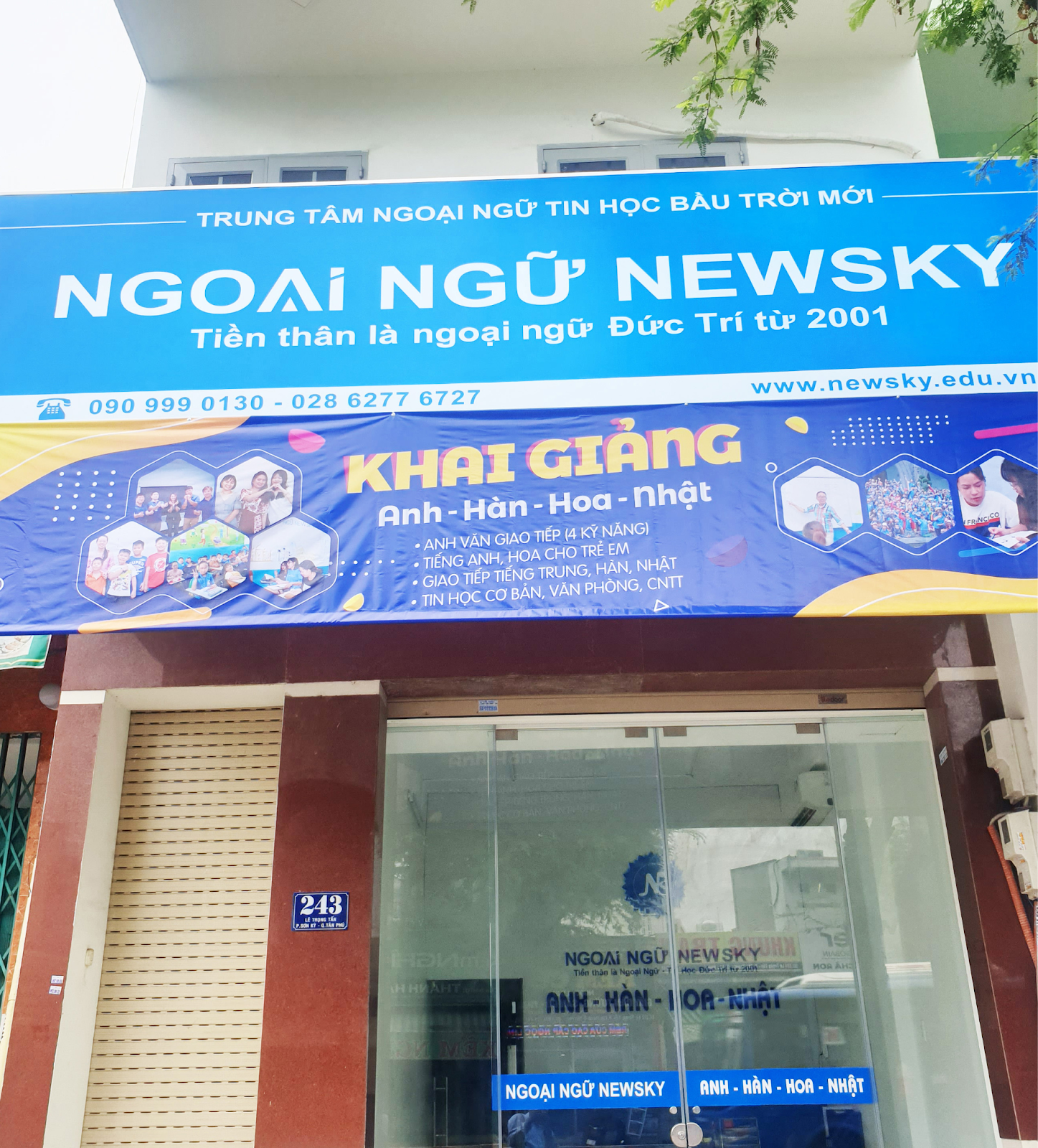 Ngoại ngữ NewSky là một trung tâm Tiếng Anh ở Phú Nhuận với mức học phí dễ chịu