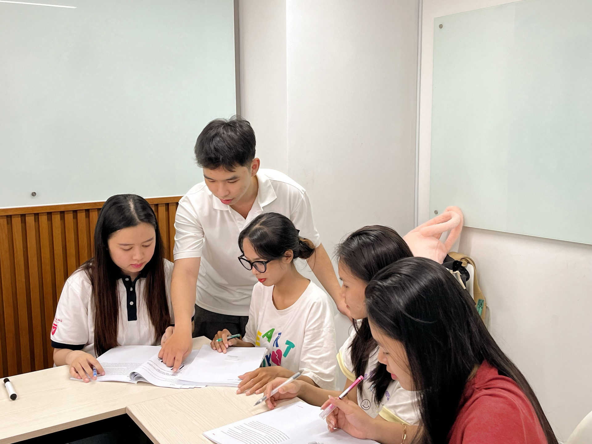 Lớp học IELTS tại Xa Lộ English